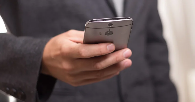 Connexion : comment accéder à votre e-carte depuis le site ou le smartphone