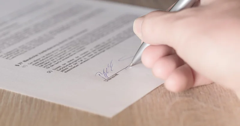 Comment vérifier qu'une agence est vraiment bonne avant de signer